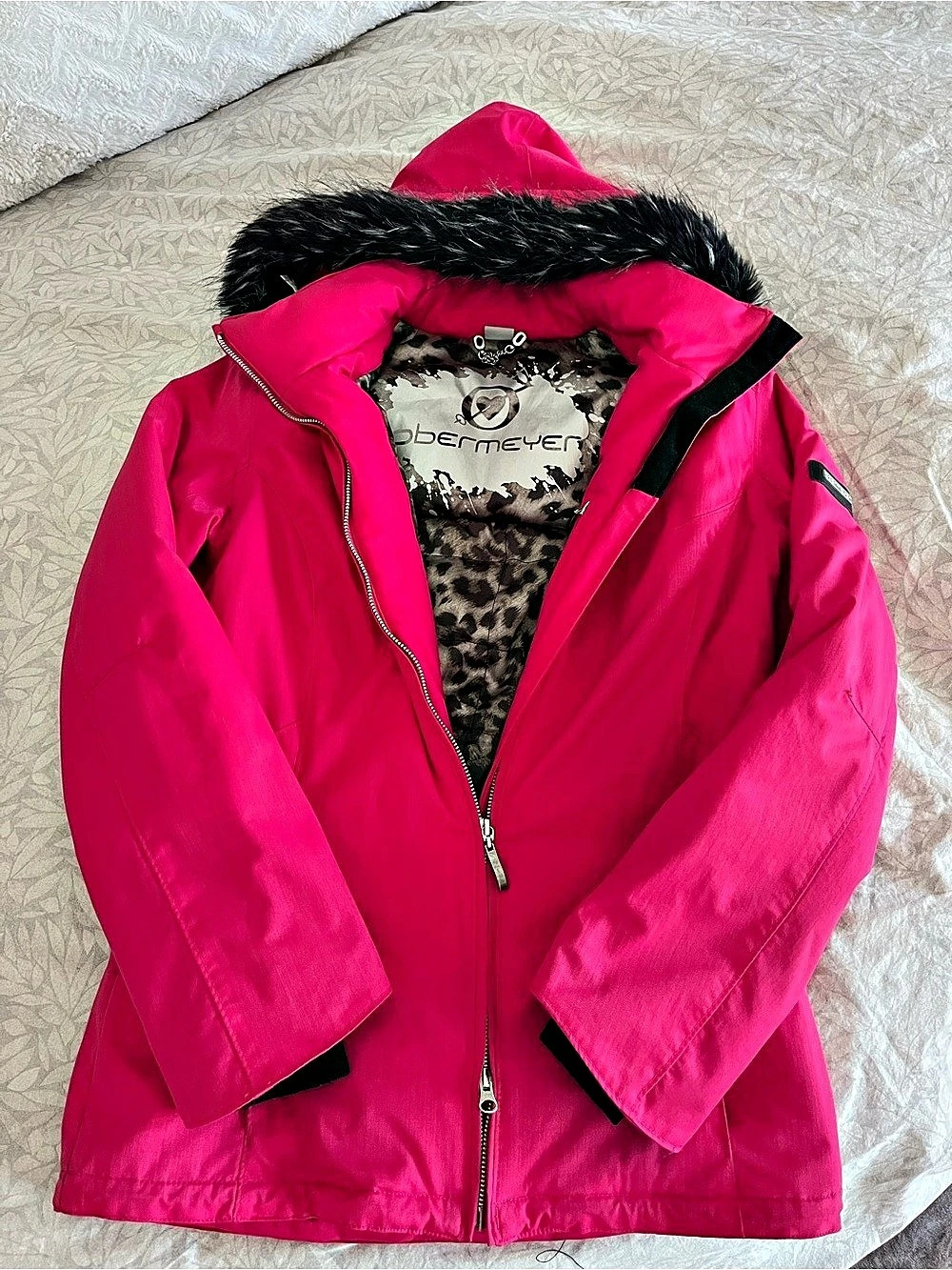 Obermeyer Women's Fushia Leopard Lined Ski Jacket Like New